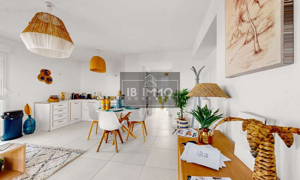 Appartement à SAINT-RAPHAEL