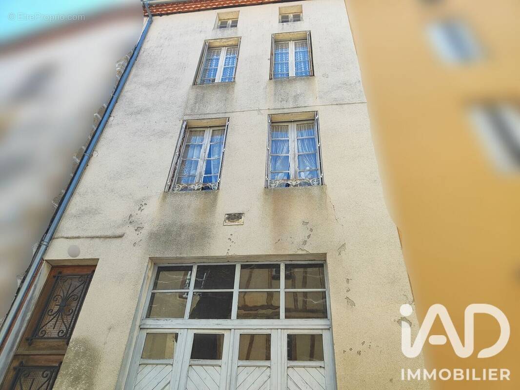 Photo 1 - Maison à CONFOLENS