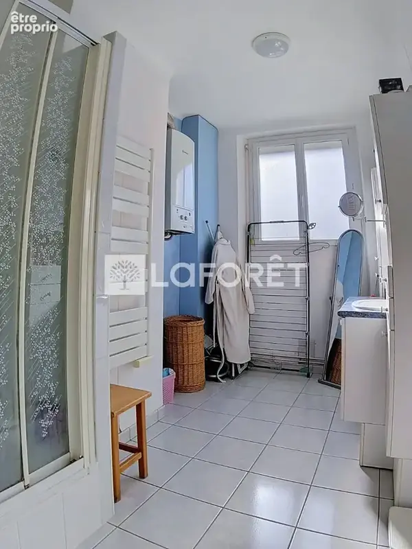 Appartement 3 pièces 69 m2, proche MEDIATHEQUE Saint-Nazaire - photo 8