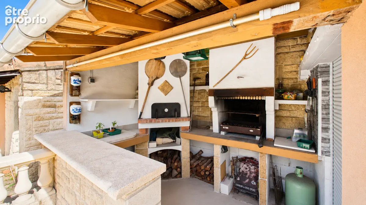 Sauveterre - Maison familiale avec piscine et jardin paysager aux portes d'Avignon - photo 19