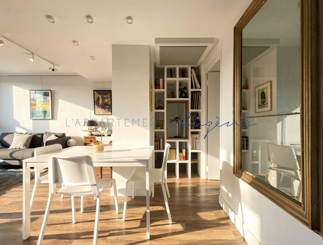 Appartement à PARIS-17E