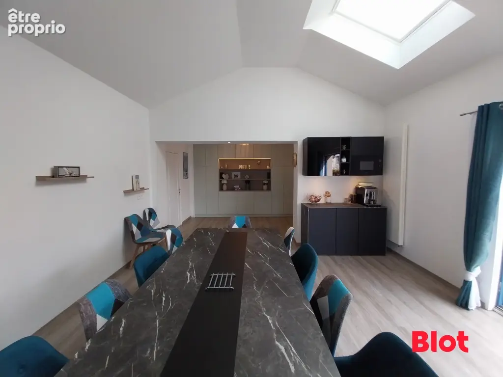 Maison 9 pièces 177 m² à vendre à Saint-Coulomb (35350) - photo 4