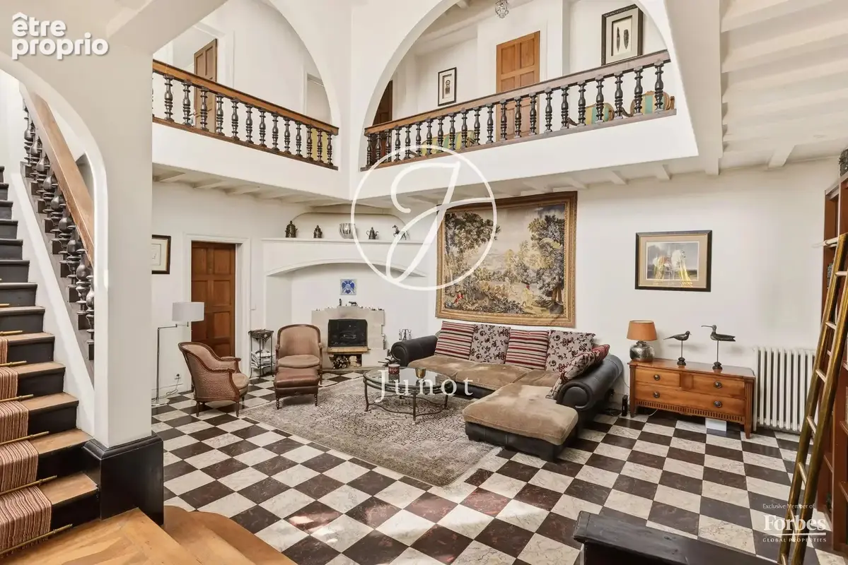 Suresnes - RAGUIDELLES - Maison 498m² - Terrain 1200m² - photo 6