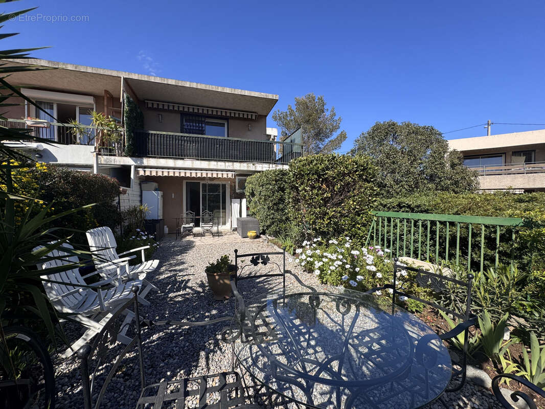 Appartement à SAINT-RAPHAEL