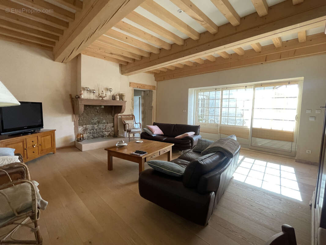 Maison à GRIEGES