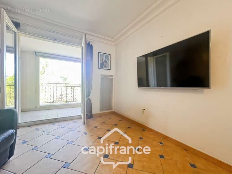 Appartement à MALLEMORT