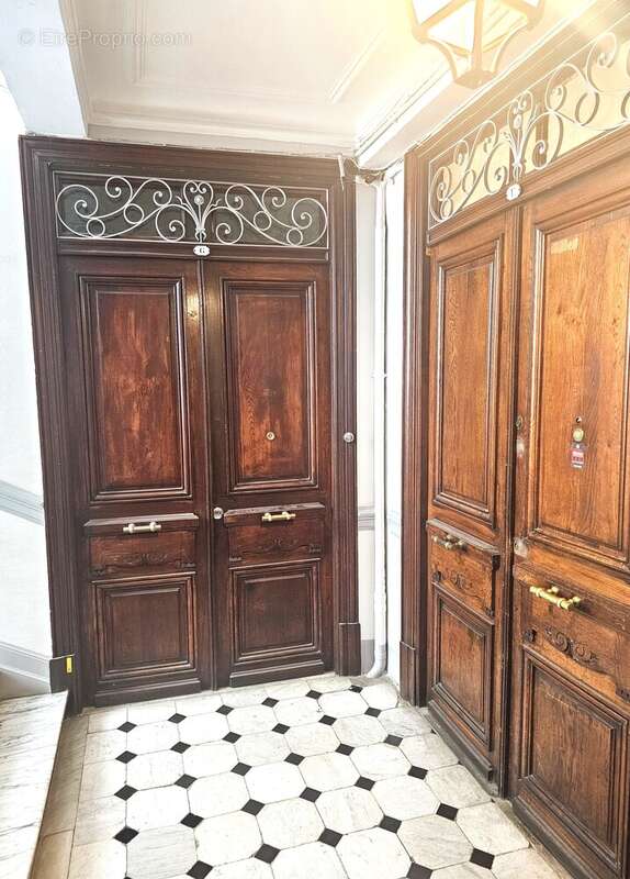 Proche Place de la Libération - Grand 4P avec extérieur - photo 8