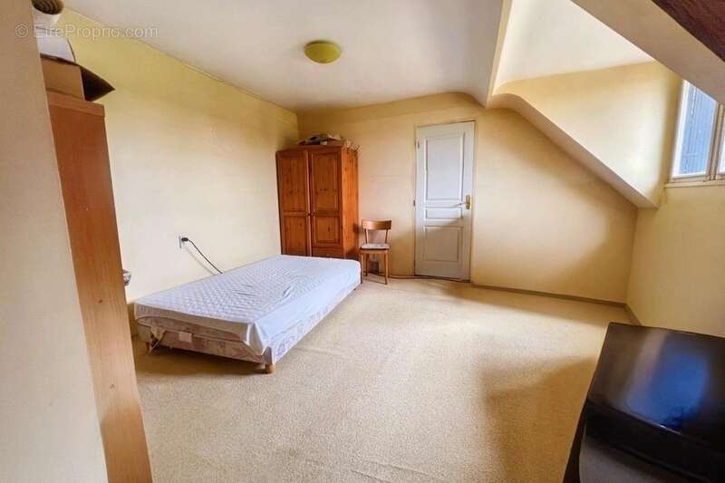Maison à vendre 5 pièces  (49) avec de nombreuses dépendances habitables - photo 10