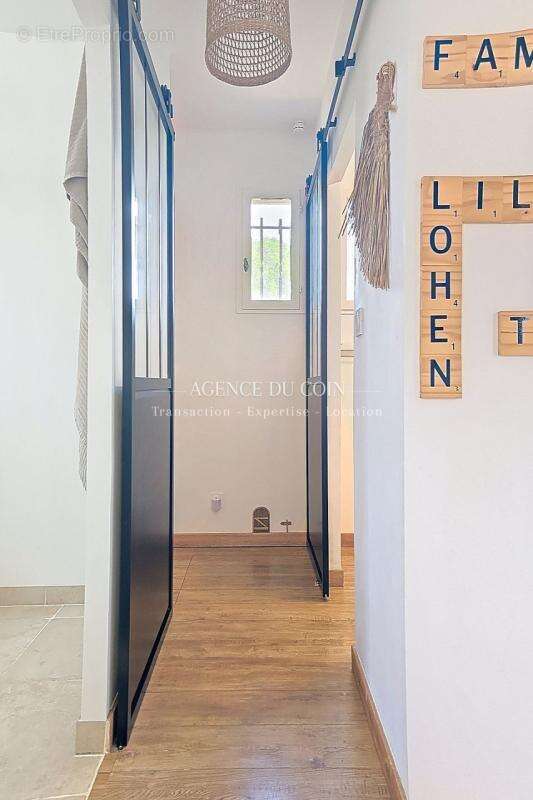 Maison à LE MUY
