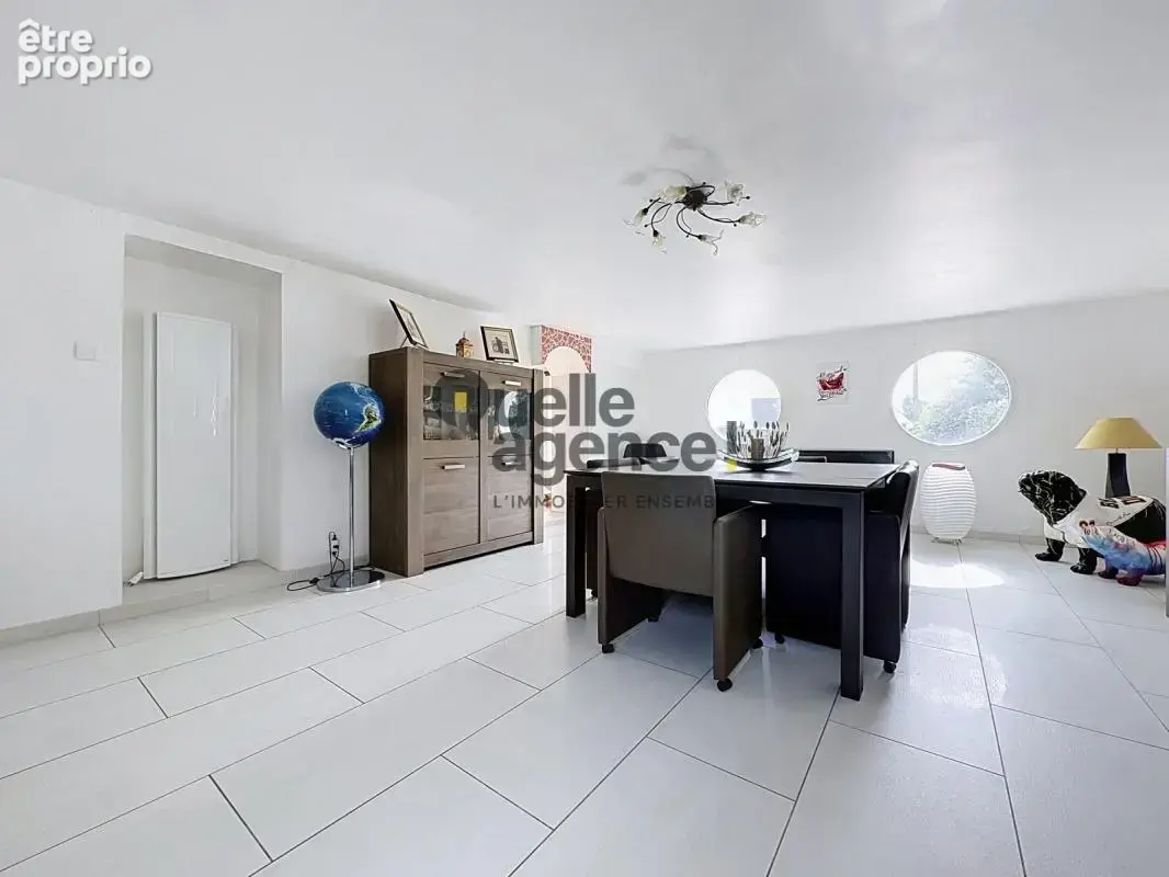 Maison d’architecte de 204 m² sur 2 000 m² de terrain - photo 17