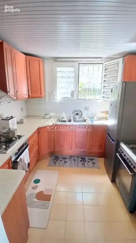 Maison F3 + F2 avec jardin, à Ravine-vilaine - photo 5