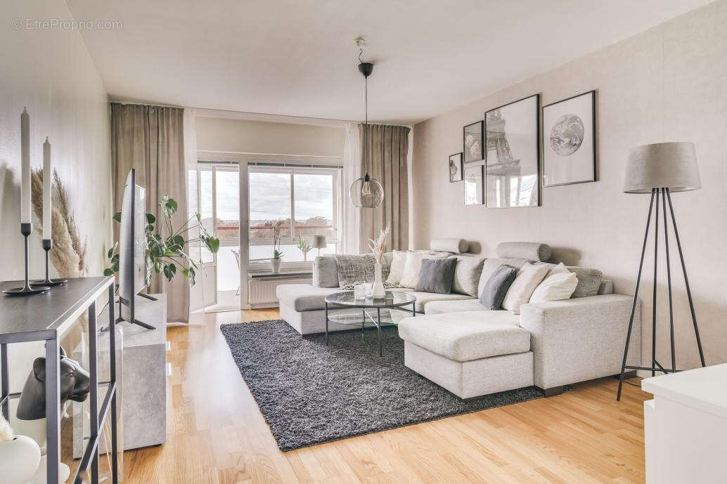 Appartement à RILLIEUX-LA-PAPE
