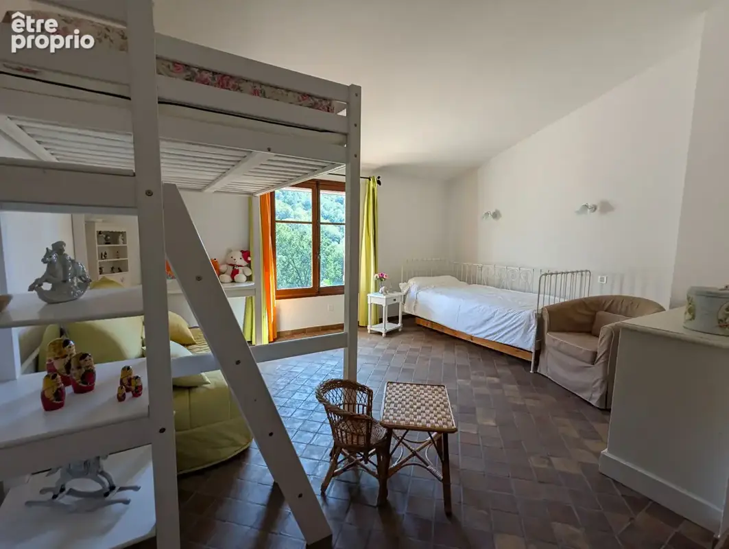 SALERNES, bastide 250 m², 8 pièces, cabanon en pierre, cave, terrain 6.780 m² au calme - photo 9