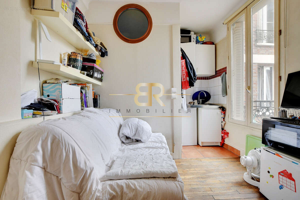 Appartement à PARIS-20E