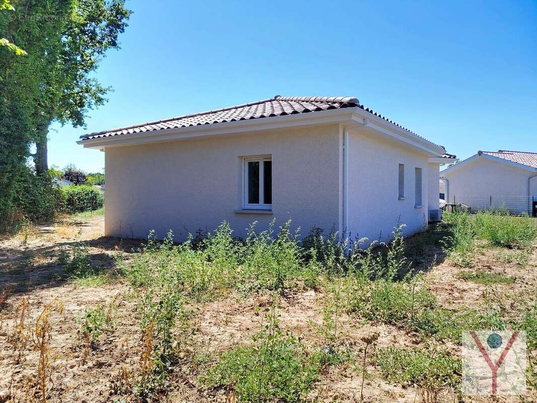 Maison 92 m² à Saint-Didier-Sur-Chalaronne  - photo 9