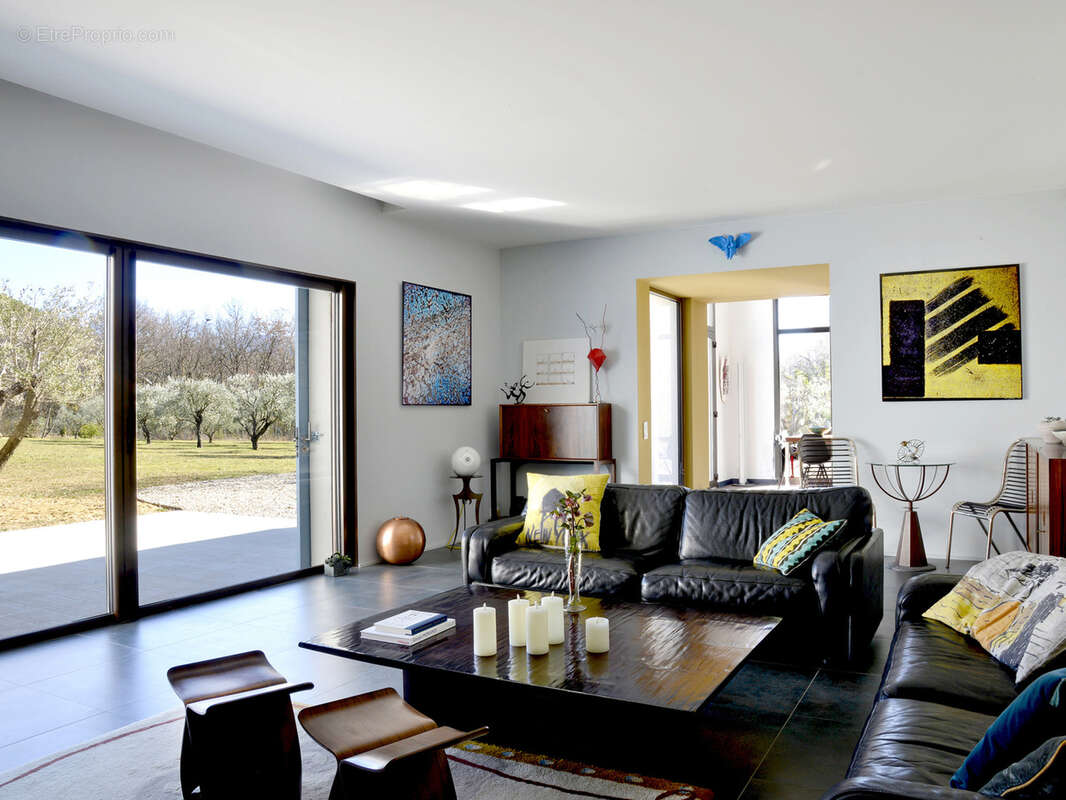 Vaison la romaine, propriete d'exception, terrain 1.7ha, piscine, vue - photo 9