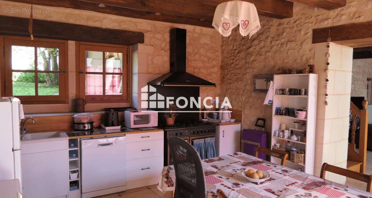 Maison à SAINT-EPAIN