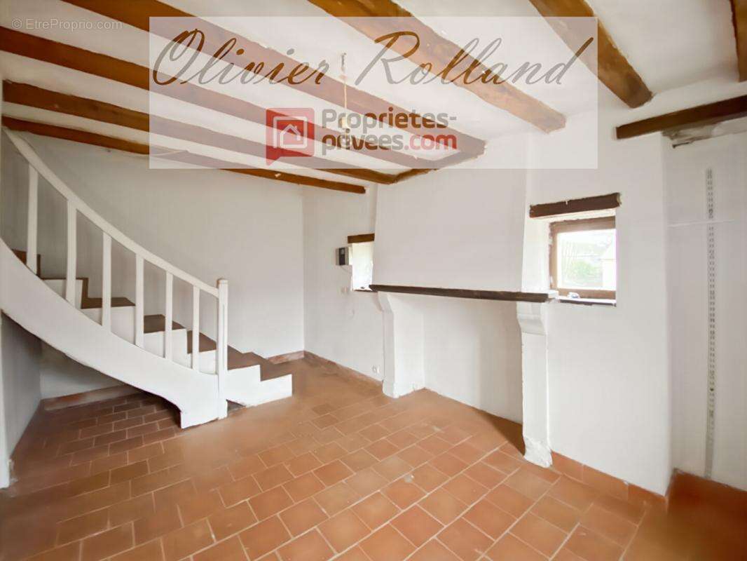Maison à BEAULIEU-SUR-LAYON