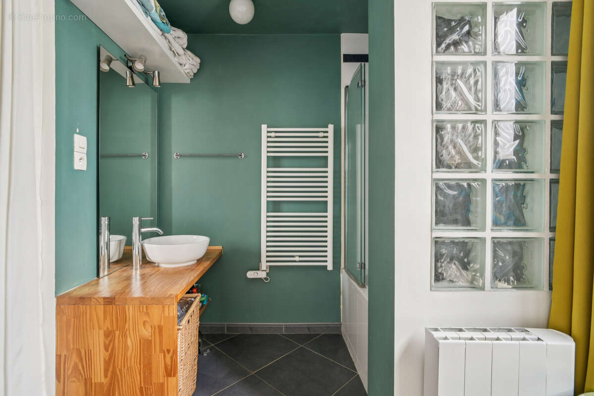 Appartement à SAINT-OUEN