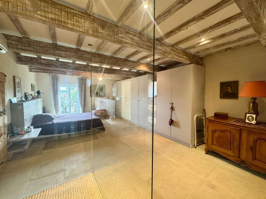Maison à GRIGNAN