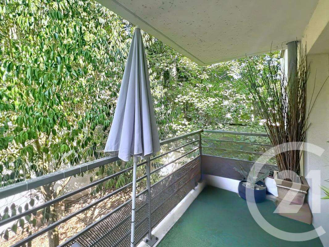 Appartement 65 m² à Choisy-Le-Roi  - photo 4