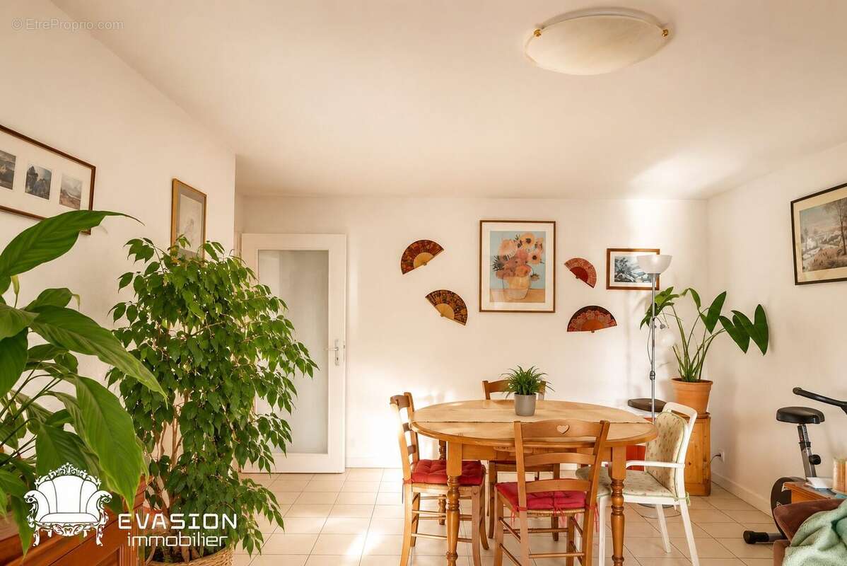 Appartement 68 m² à Sallanches  - photo 3