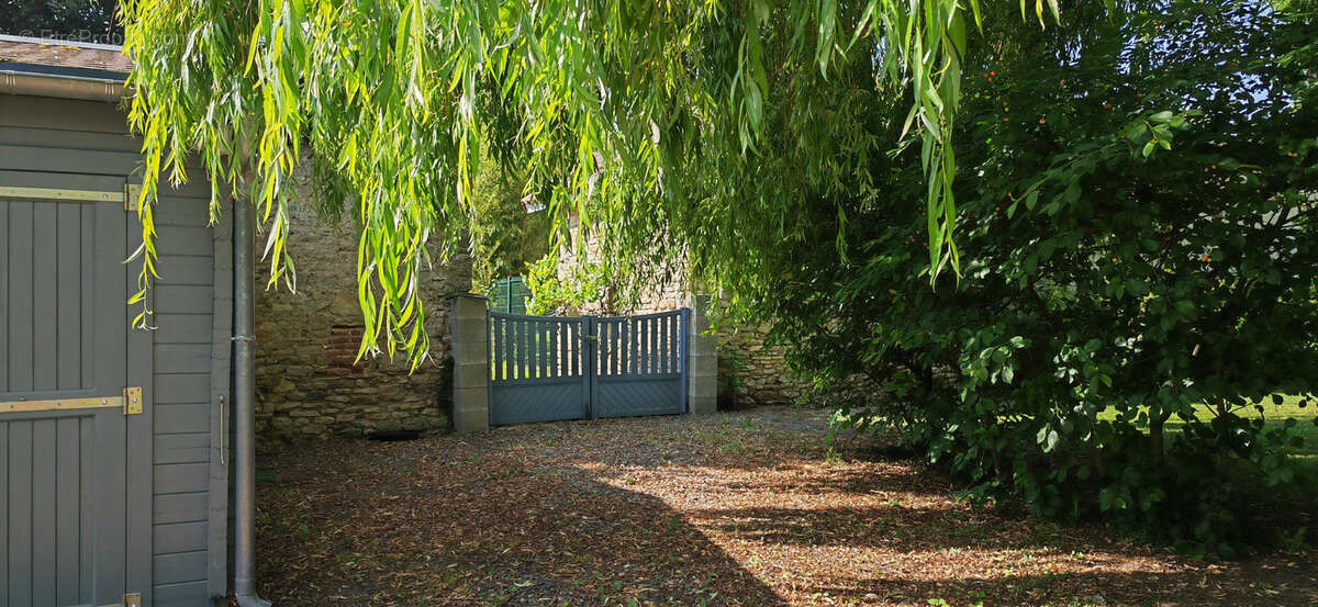 Maison d' archirecte - parc - piscine et dependances - photo 18