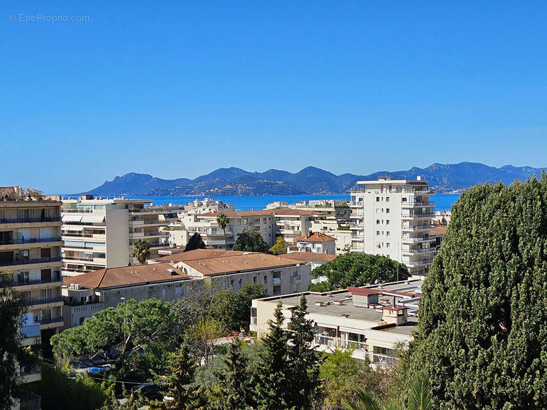 Appartement à CANNES