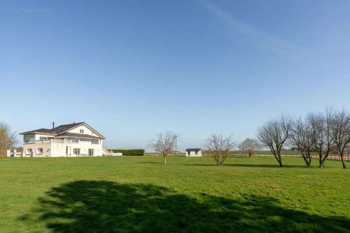 Maison à MIONNAY