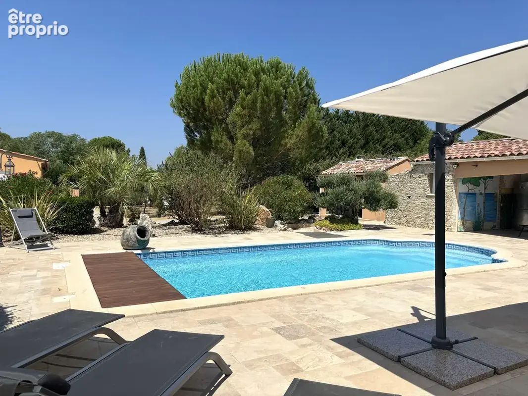 Propriété d’exception avec piscine et dépendances à Tavernes - photo 3