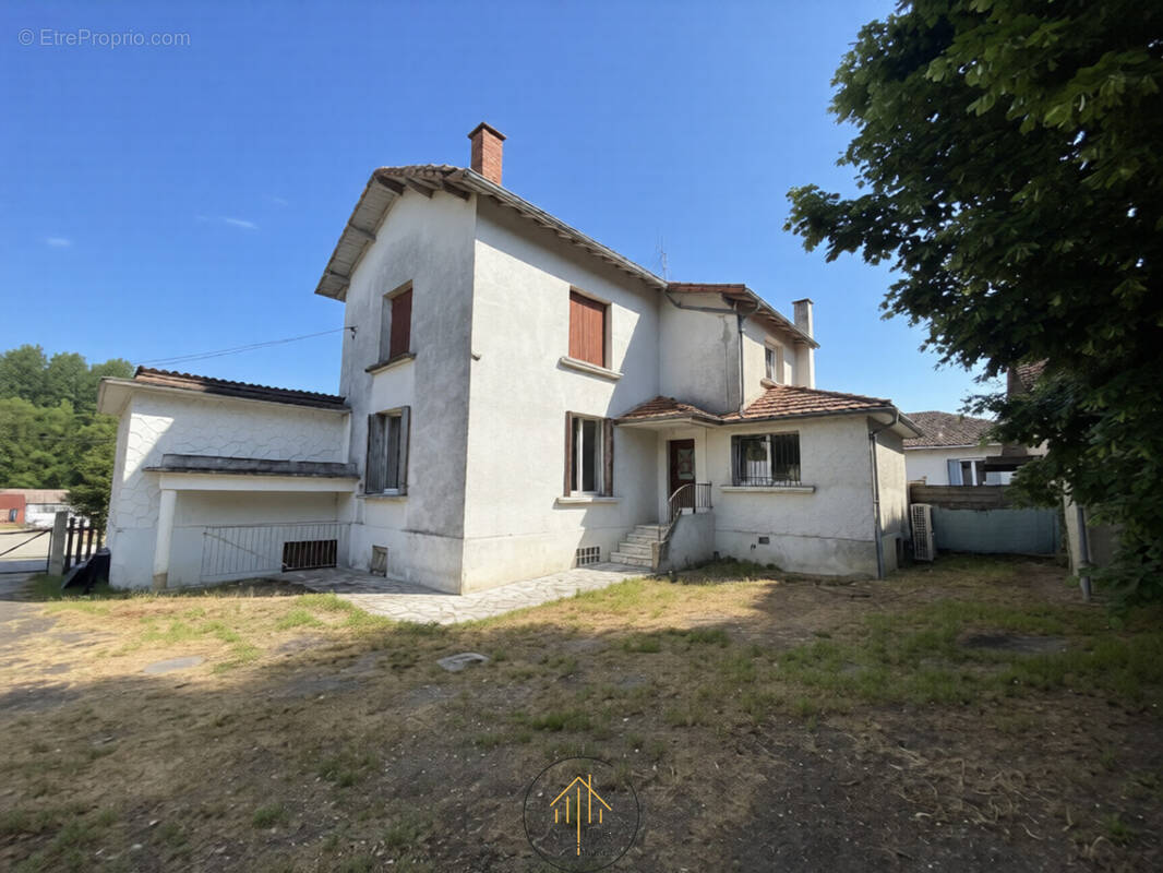 Maison à CHALAIS
