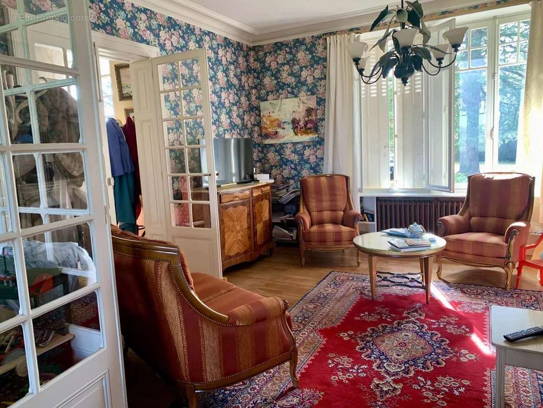 Maison à NEUVY-SAINT-SEPULCHRE