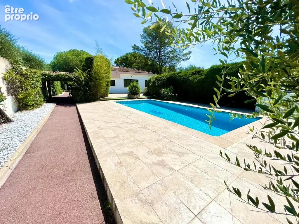 Mougins villa individuelle t4/t5 de plain pied 170m piscine terrain plat 1400m2 piscine - photo 6