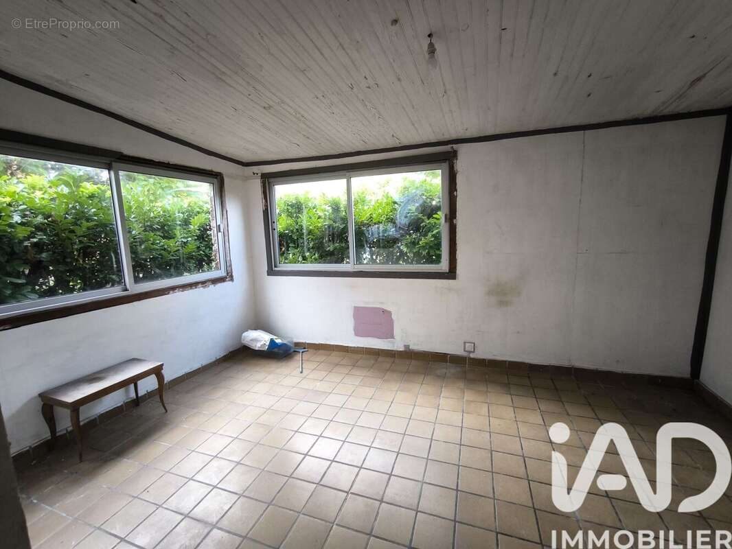 Photo 3 - Maison à SIGONCE