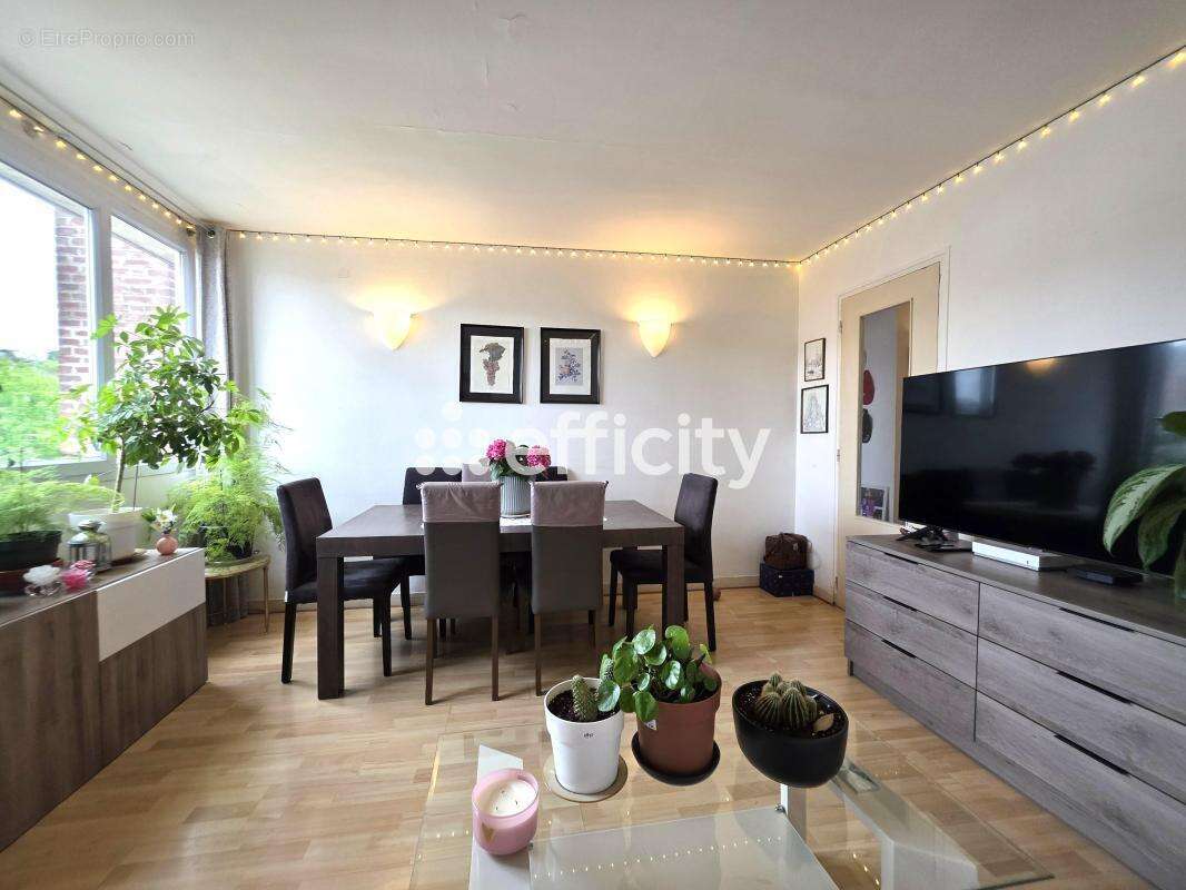 Appartement à ISSY-LES-MOULINEAUX