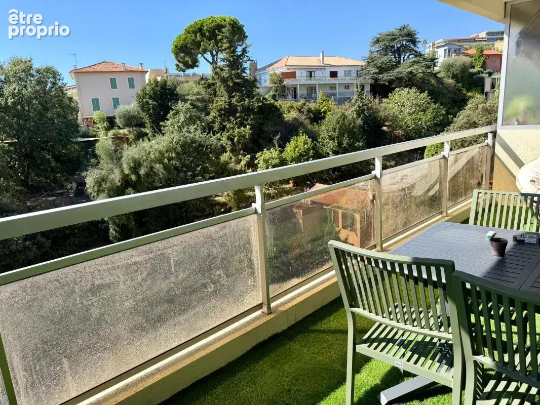 Nice Lanterne/ 3p parfait état / dernier étage/ terrasse vue mer / garage - photo 24