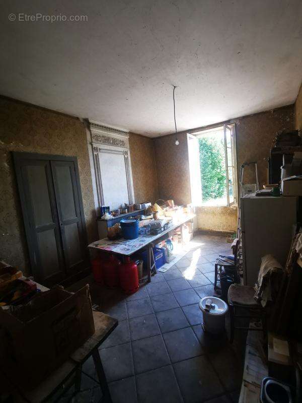 Ferme avec dépendances sur 4492m2 - photo 6