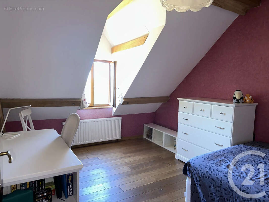 Maison 8 pièces 150 m² à vendre à Dampierre-Sous-Bouhy (58310) - photo 13