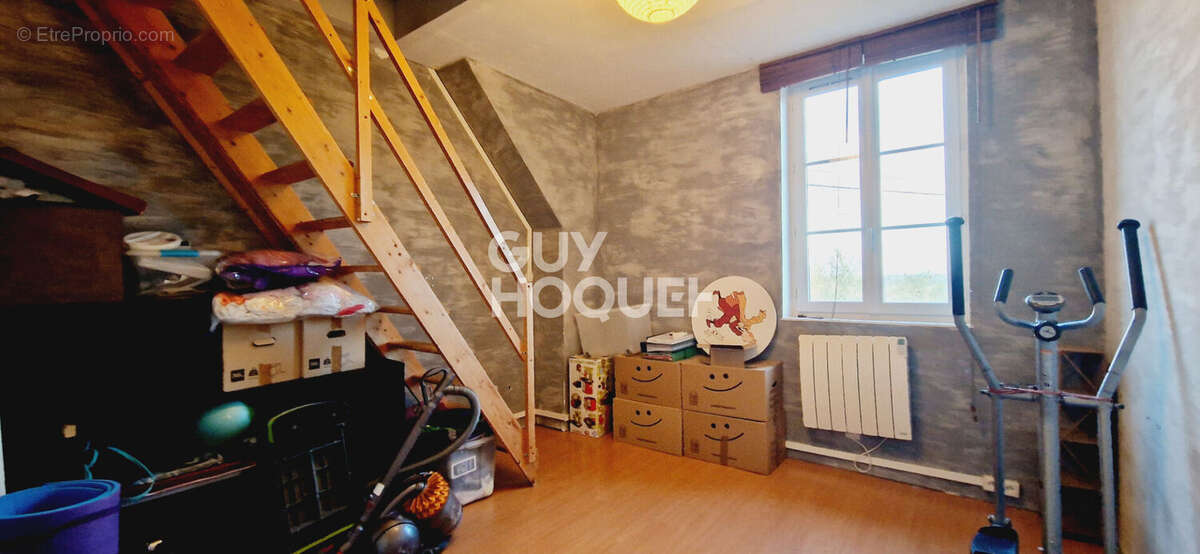 Maison à CHATEAUNEUF-EN-THYMERAIS