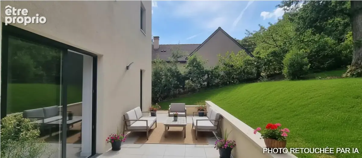 Maison neuve de 2025 avec 5 chambres, terrasse et vue dégagée - photo 2