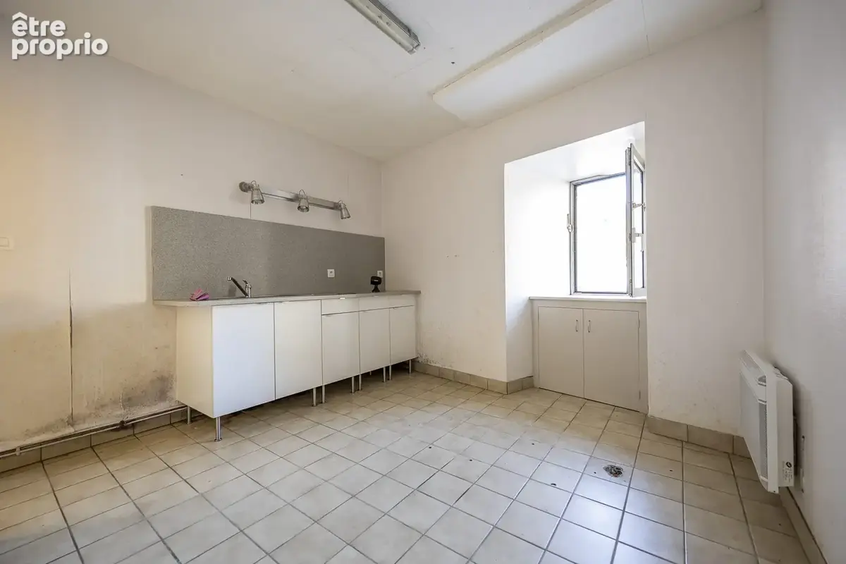 Maison 2 pièces 53 m² à vendre à Pleaux (15700) - photo 2