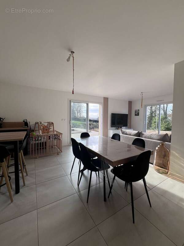 Maison à BEUZEVILLE