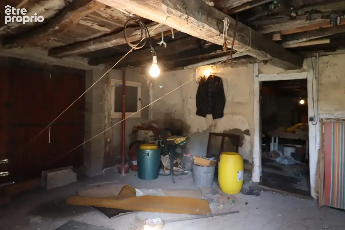 Jolie maison en pierre de taille au cœur de Saint-Julien sur Reyssouze - photo 15