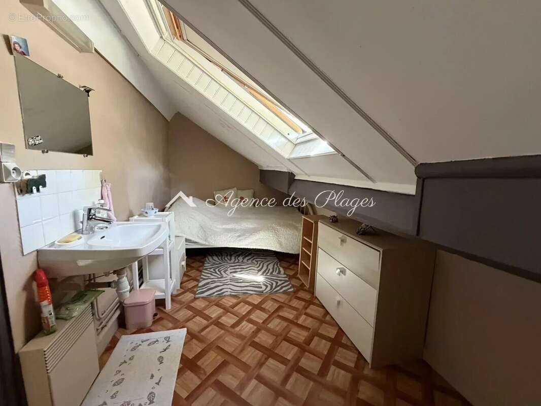 Maison à MESCHERS-SUR-GIRONDE
