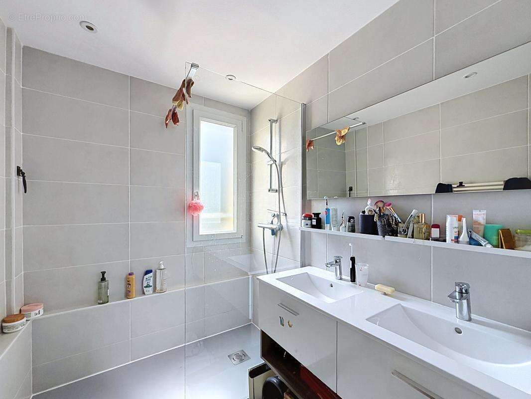 Appartement à FRANCHEVILLE