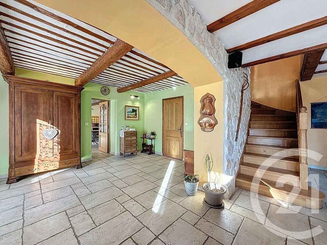 Maison à NOVES
