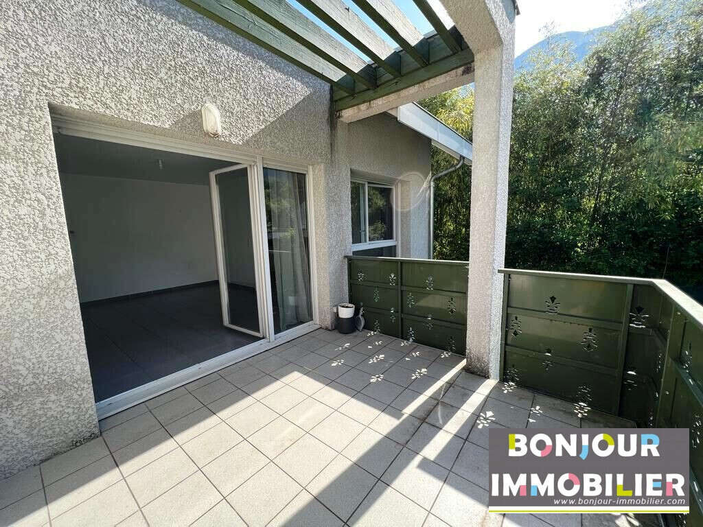 Appartement à MERY