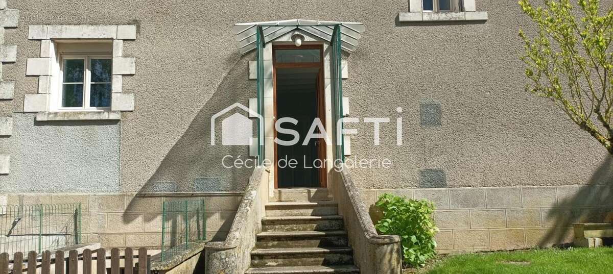 Maison 151 m² à Sauzelles  - photo 2