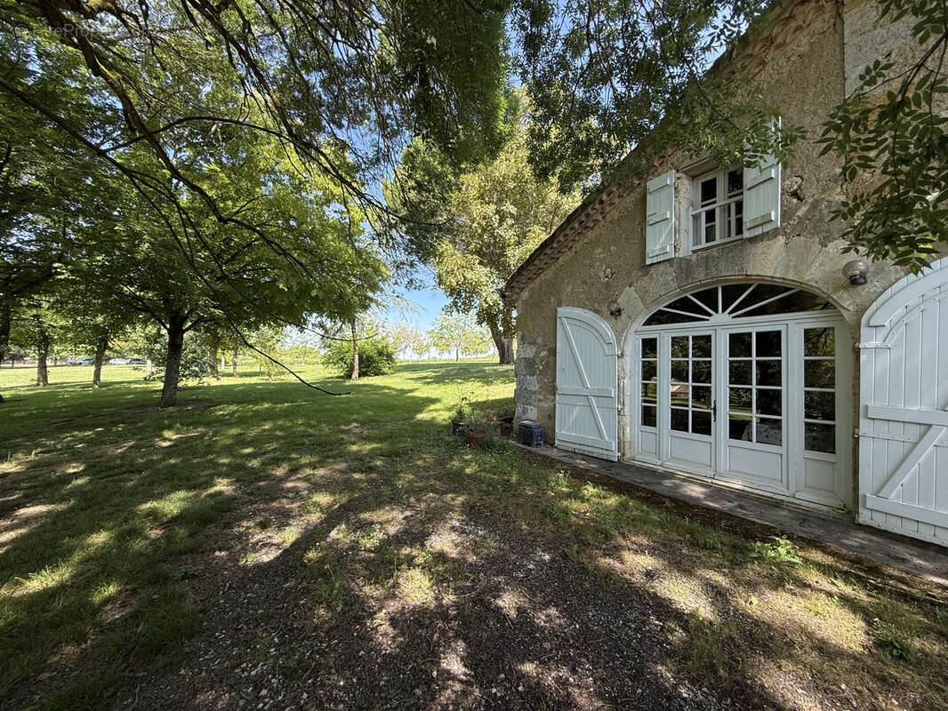 Maison à CASSAIGNE