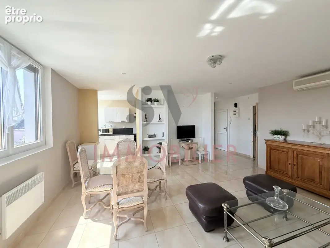 Béziers   t3 lumineux avec loggia et box - photo 3